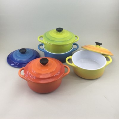 Best selling custom personalized glazed nordic fine stoneware casserole with lid